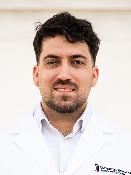 Dr. Karsten Winter, DDS, general and esthetic dentist at City View Dental in El Paso